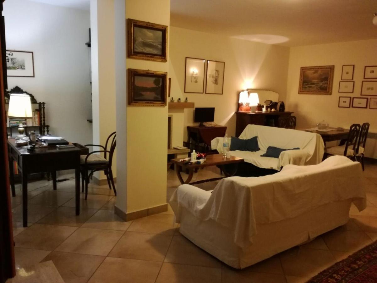 Casa Conte Bed and Breakfast Terracina Eksteriør billede