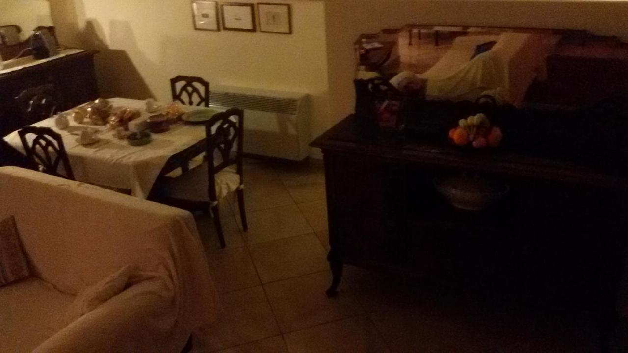Casa Conte Bed and Breakfast Terracina Eksteriør billede
